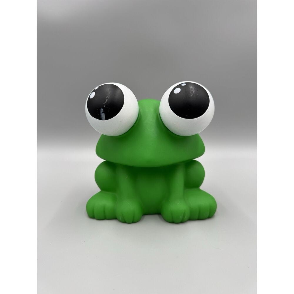 Streamline Green Plastic Frog Piggy Bank Big Eyes READ DETAILS